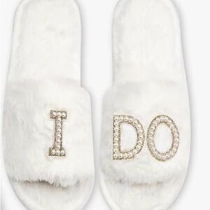 White 'I Do' Furry Slippers